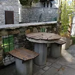 Montemezzo Le In Pietra Daire Sorico