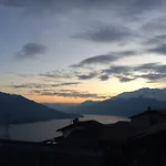 Апартаменты Montemezzo Le In Pietra *