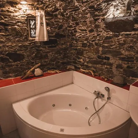 Montemezzo Le In Pietra *