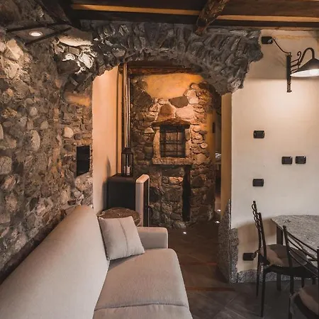 Appartement Montemezzo Le In Pietra *