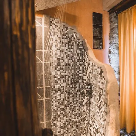 Montemezzo Le In Pietra Appartement *