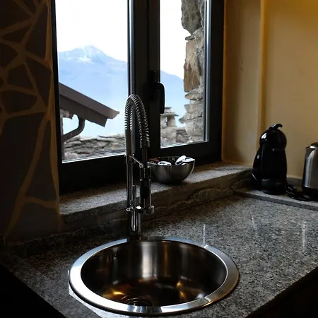 Montemezzo Le In Pietra Apartamento *