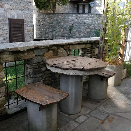 Montemezzo Le In Pietra Apartamento Sorico