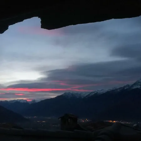 Apartamento Montemezzo Le In Pietra *