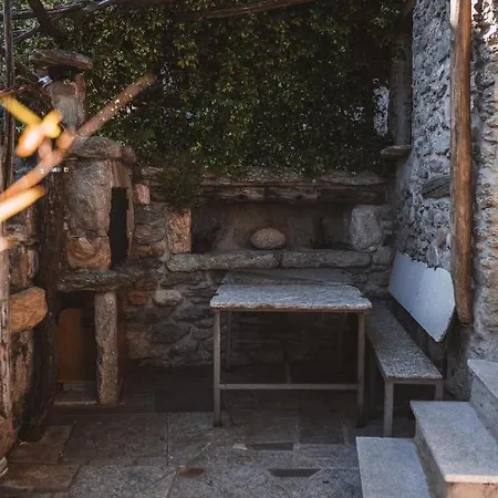 Montemezzo Le In Pietra Appartement