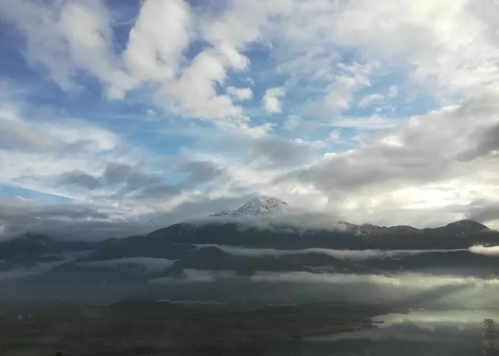 Montemezzo Le In Pietra Sorico