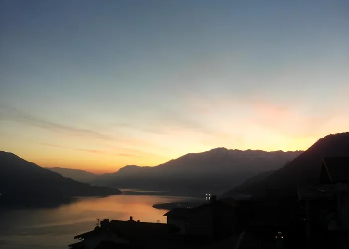 Lägenhet Montemezzo Le In Pietra *