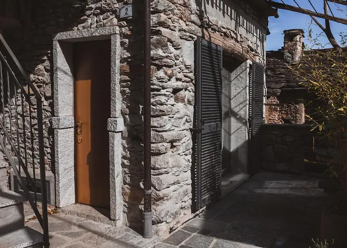 Montemezzo Le In Pietra Lägenhet Sorico