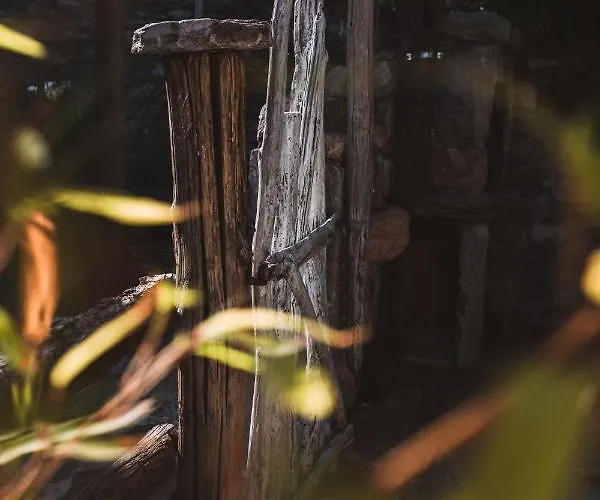 Montemezzo Le In Pietra * Sorico