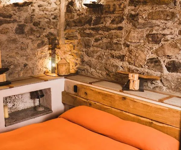 Montemezzo Le In Pietra