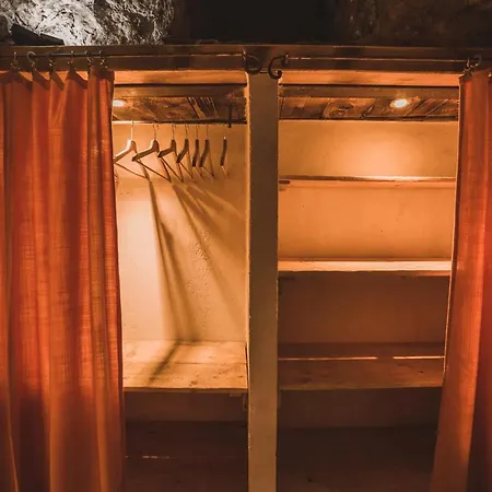 Montemezzo Le In Pietra Апартаменты