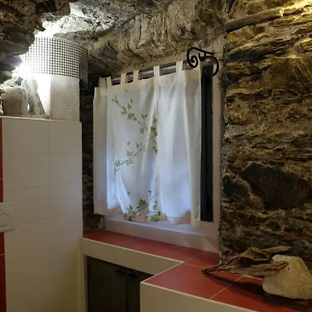 Apartment Montemezzo Le In Pietra *