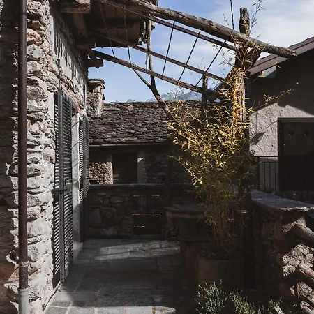 Montemezzo Le In Pietra *